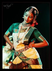 Danse Bharata Natyam Centre Mandapa Affiche