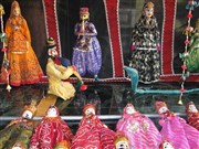 Marionnettes traditionnelles du Rajasthan Centre Mandapa Affiche