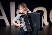 Concert récital d'accordéon avec Julia Sinoimeri Les Rendez-vous d'ailleurs Affiche