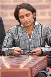 Fusion musicale, Nawab Khan rencontre Paul W. Brook Centre Mandapa Affiche