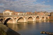 Visite guidée : Les ponts de Toulouse relient les hommes entre le fleuve et le canal du midi | par Paysdoc Bureaux d'Air France Affiche