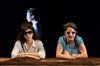 Descendre du cheval pour cueillir des fleurs | Festival Satellites - 