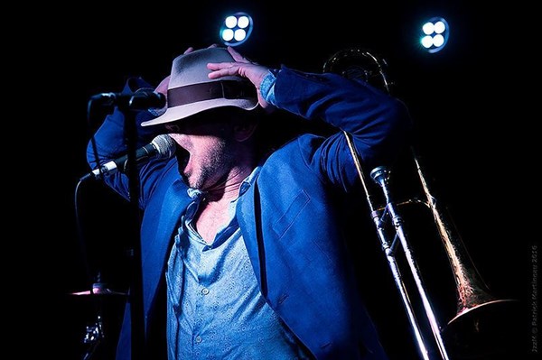 Paddy Sherlock & The Swinging Lovers