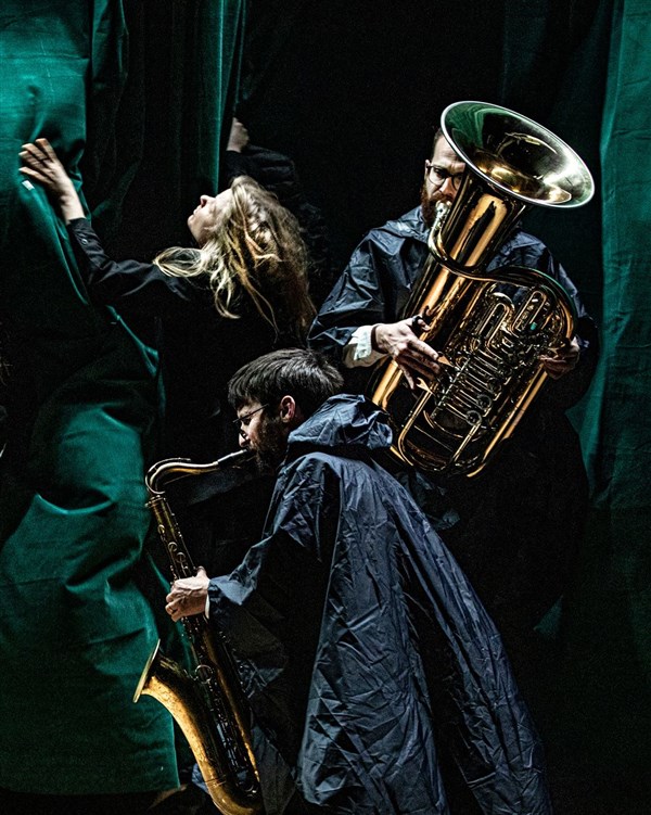 Fanfare, tout a une fin...