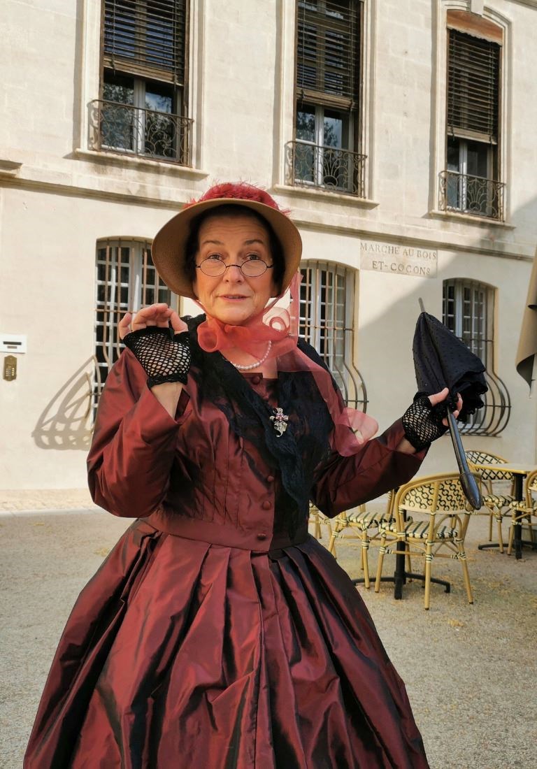 Visite guidée insolite : Avignon la Rouge