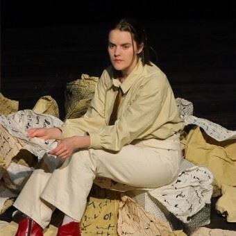 Suzanne, d'une gueule à l'autre