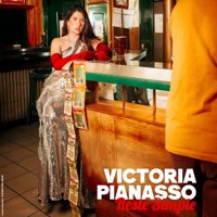 Victoria Pianasso dans Reste simple - Théâtre BO Saint Martin