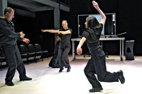 Dogs [Nouvelles du parc humain] - Théâtre Louis Aragon