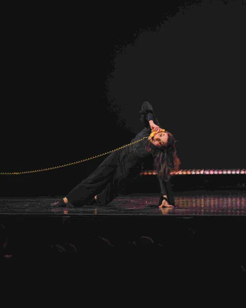Photo 2 de Diane Segard dans Parades