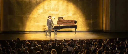 Affiche de Récital de piano par Simon Ghraichy : Beethoven, Mozart, Albéniz
