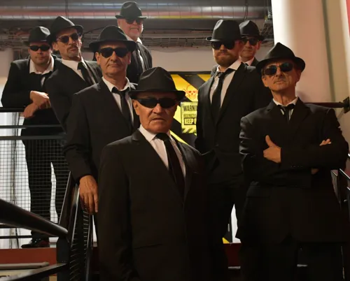 Photo 4 de The Blues Brothers American Show by The Real Eight Killers