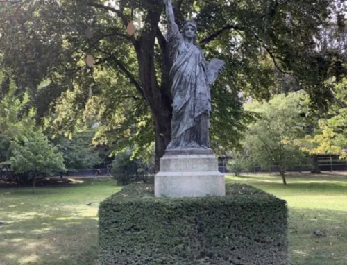 Photo 1 de Jeu de piste dans le jardin du Luxembourg et le quartier Latin