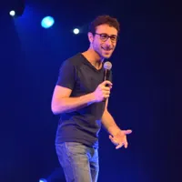 Sebastian Marx dans Un New-Yorkais à Paris - 