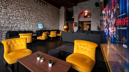 GAM'ink en mode salon avant le spectacle, restauration, bar, gaming