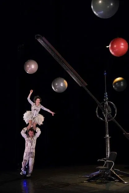 Affiche de Cirque Hirsute présente Aux étoiles