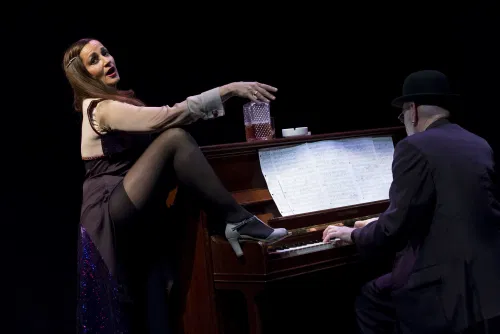 Nathalie Joly, chansons sans gêne