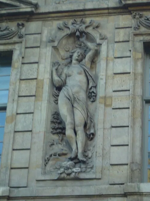 Photo 3 de Visite guidée : Les plus beaux hôtels particuliers du Marais | par Ludivine Rodon