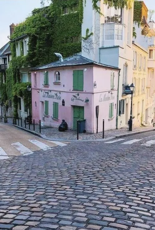Photo 4 de Enquête à Montmartre sur les traces du commissaire Maigret | Par Elise ou Cateline