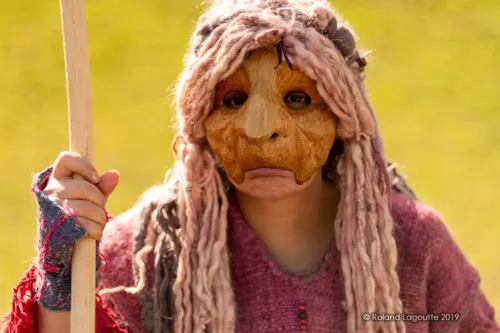 Photo 4 de Mama Khan : Le chant de la Terre Lakota