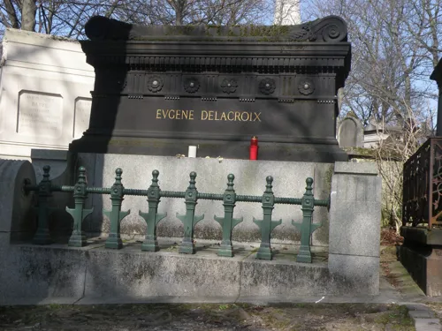 Photo 1 de Visite-guidée : Père Lachaise - célébrités et insolite | Par Paul Bauer