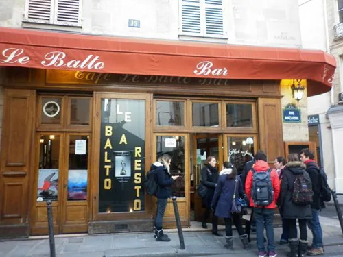 halte dans un bistrot