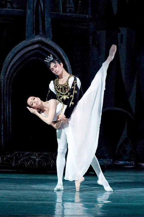 Affiche de Cendrillon | par le Grand Ballet de Kiev