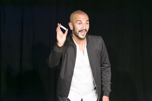 Photo 1 de Julien Strelzyk dans Santé !
