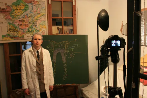 Photo 1 de Les conférences improvisées du professeur Van de Burne