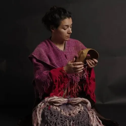 Photo 1 de Mama Khan : Le chant de la Terre Lakota