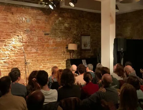 Photo 4 de L'Escale Stand Up : 30/30 de Nawal et Maréva