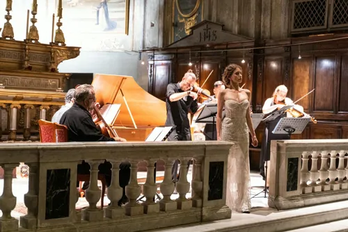 Photo 1 de Vivaldi à la bougie