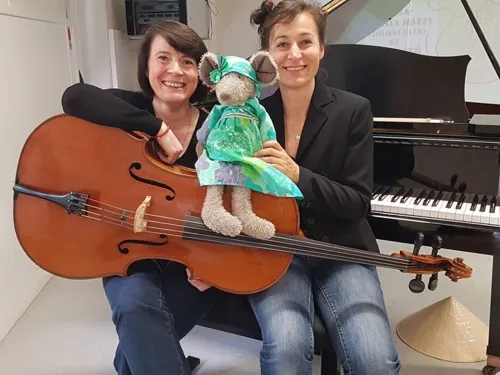 Affiche de Une souris verte... Dans mon violoncelle !