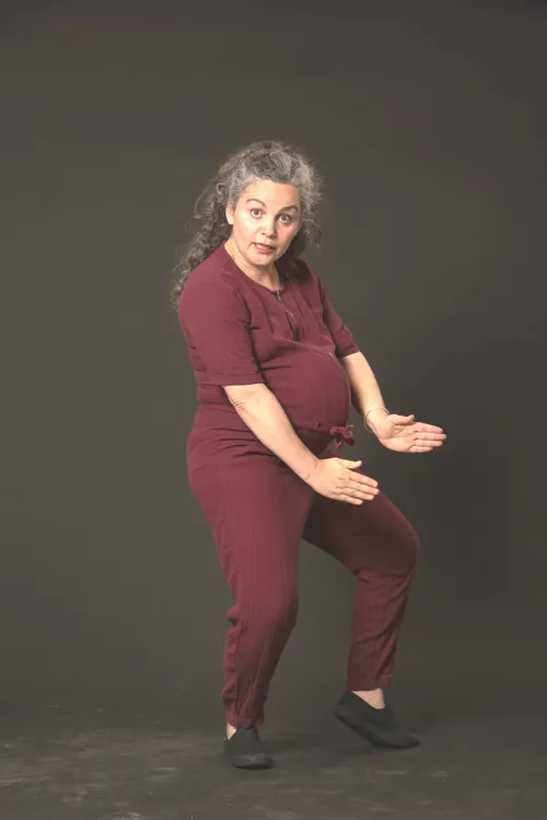 Photo 5 de Hélène Vitorge dans Impertinente du spectacle, t'as pas la gueule de l'Emploi