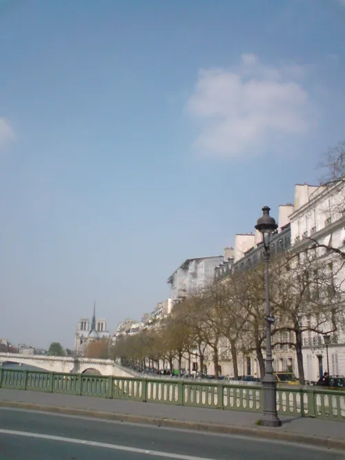 Affiche de Visite guidée : Charmante Ile Saint Louis Promenade Romantique | par Ludivine Rodon