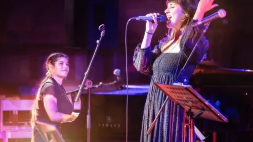 Affiche de Lucie Guillem & Band : Legrand soir | Hommage à la chanson française