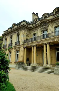 Guided tour : Rothschild, Pereire, Camondo : Jewish bankers and art collector during the Second Empire (Paris 8) I by Cultures-J - 