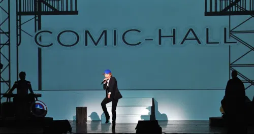Photo 2 de Christelle Chollet dans Comic-Hall