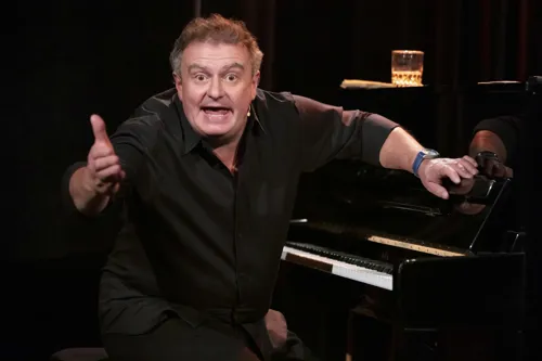 Photo 3 de Alain Bernard dans Piano Paradiso