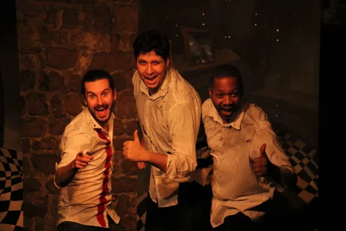 Photo 3 de Satané Manoir ! Impro, es-tu là ?