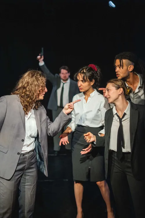 Photo 7 de Danser / Conjurer le sort