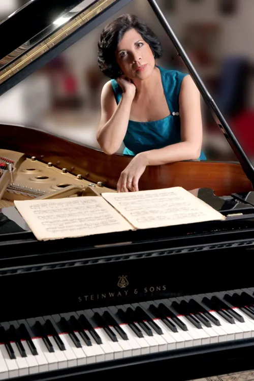 Affiche de Valentina Diaz-Frenot, récital pour piano
