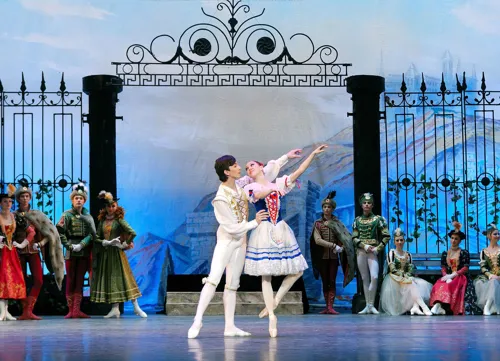 Affiche de Coppélia | par le Grand Ballet de l'Opéra National de Kazan