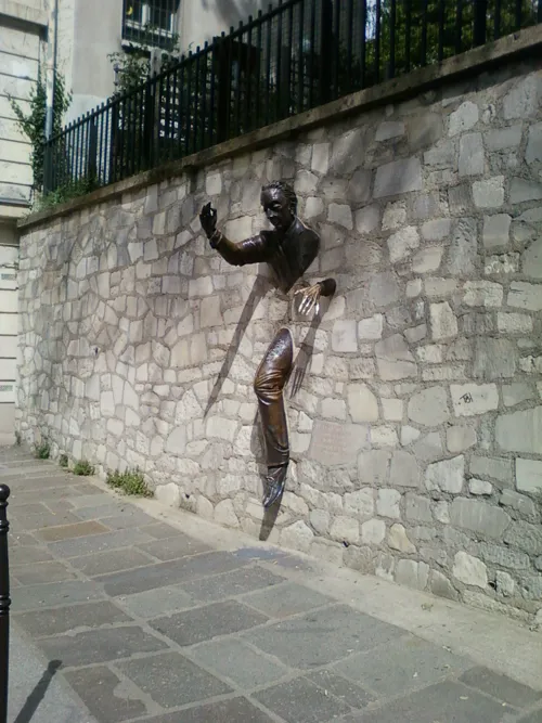 Le Passe-Muraille