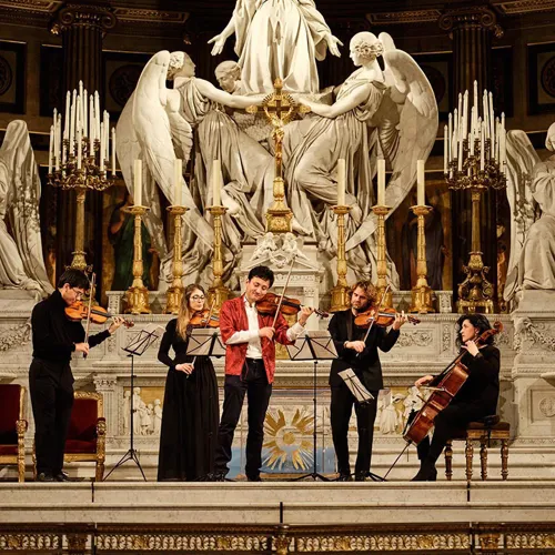 Photo 1 de Les 4 Saisons de Vivaldi, Ave Maria et Célèbres Adagios