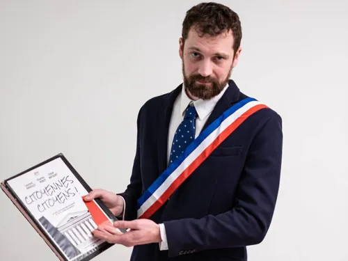 Photo 2 de Socrate, le maire et nous