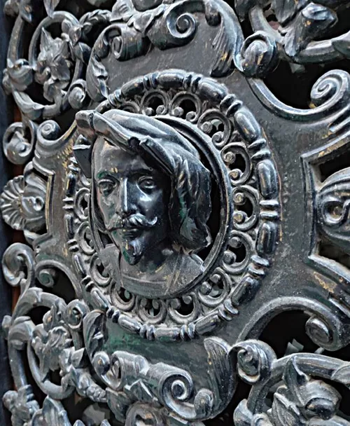 Tête de porte