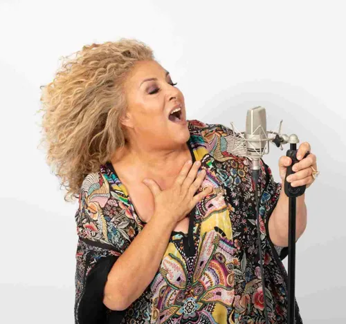 Affiche de Marianne James dans Tout est dans la voix