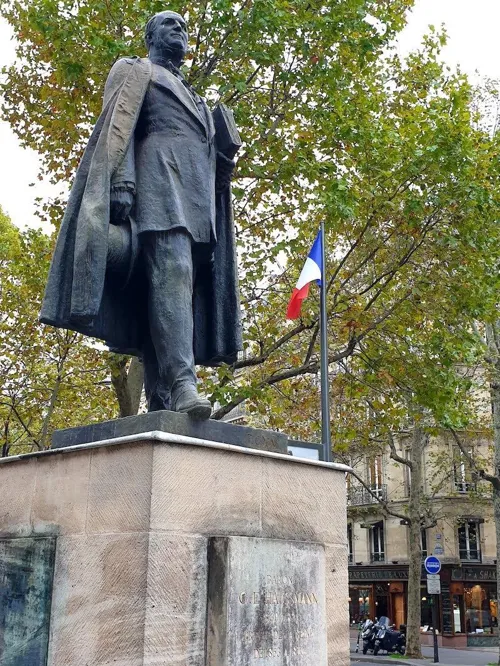 Photo 4 de Visite guidée : Rothschild, Pereire, Camondo. La grande bourgeoisie juive à Paris au 19ème siècle : volet 1 I par Cultures-J