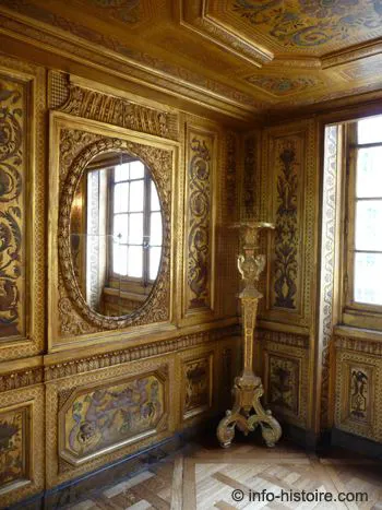 Photo 2 de Visite guidée de L'hôtel de Lauzun et l'île Saint Louis | avec Michel Lhéritier