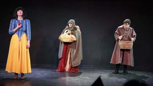 Photo 2 de Blanche Neige, la fille cachée de François 1er